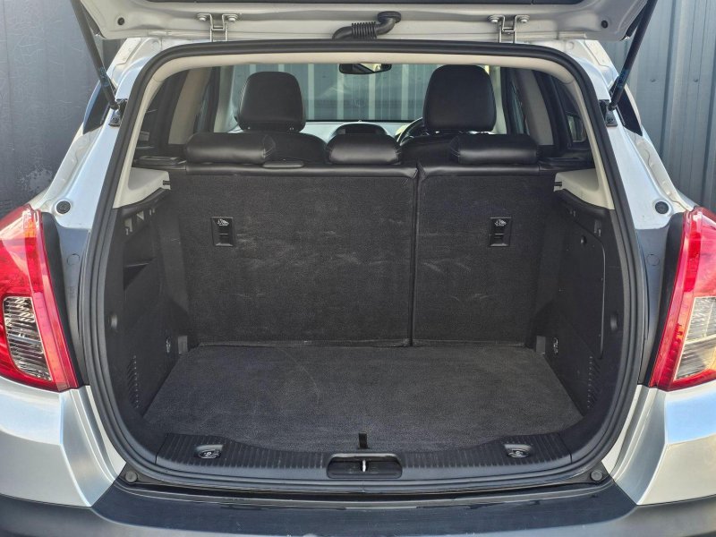VAUXHALL MOKKA