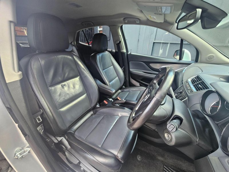 VAUXHALL MOKKA