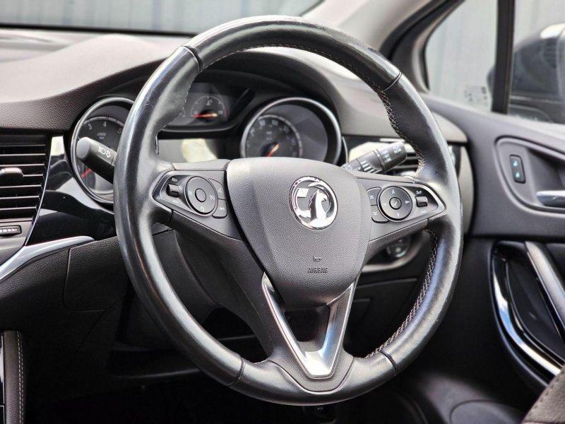 VAUXHALL ASTRA