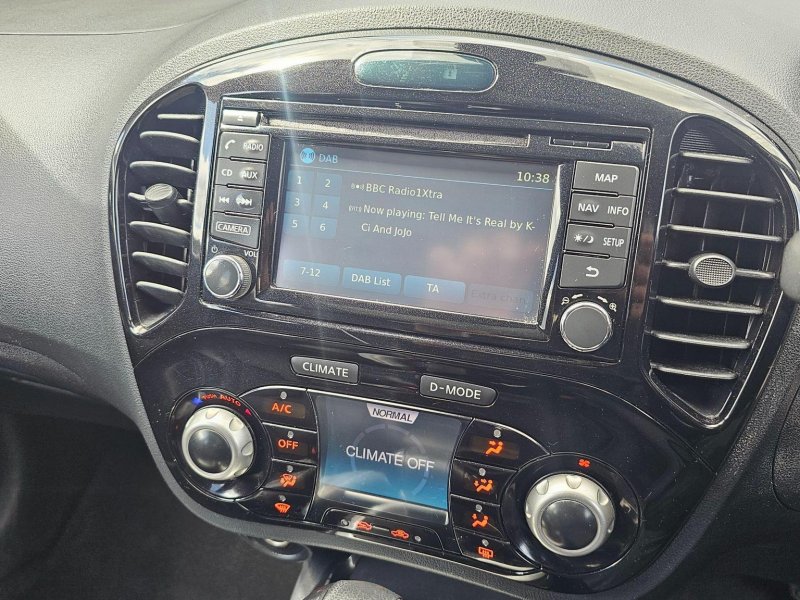NISSAN JUKE